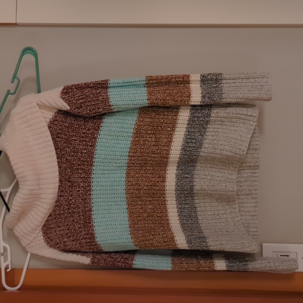 Lands End size 2-4 (xs) heavy sweater